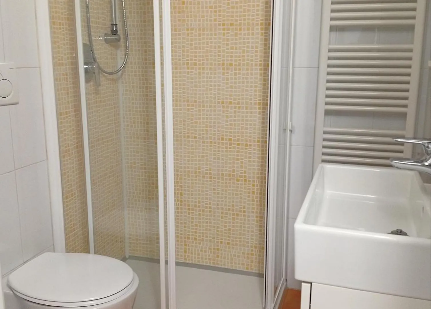 Roma 17 Apartment Cassina de' Pecchi 0*,  Italy
